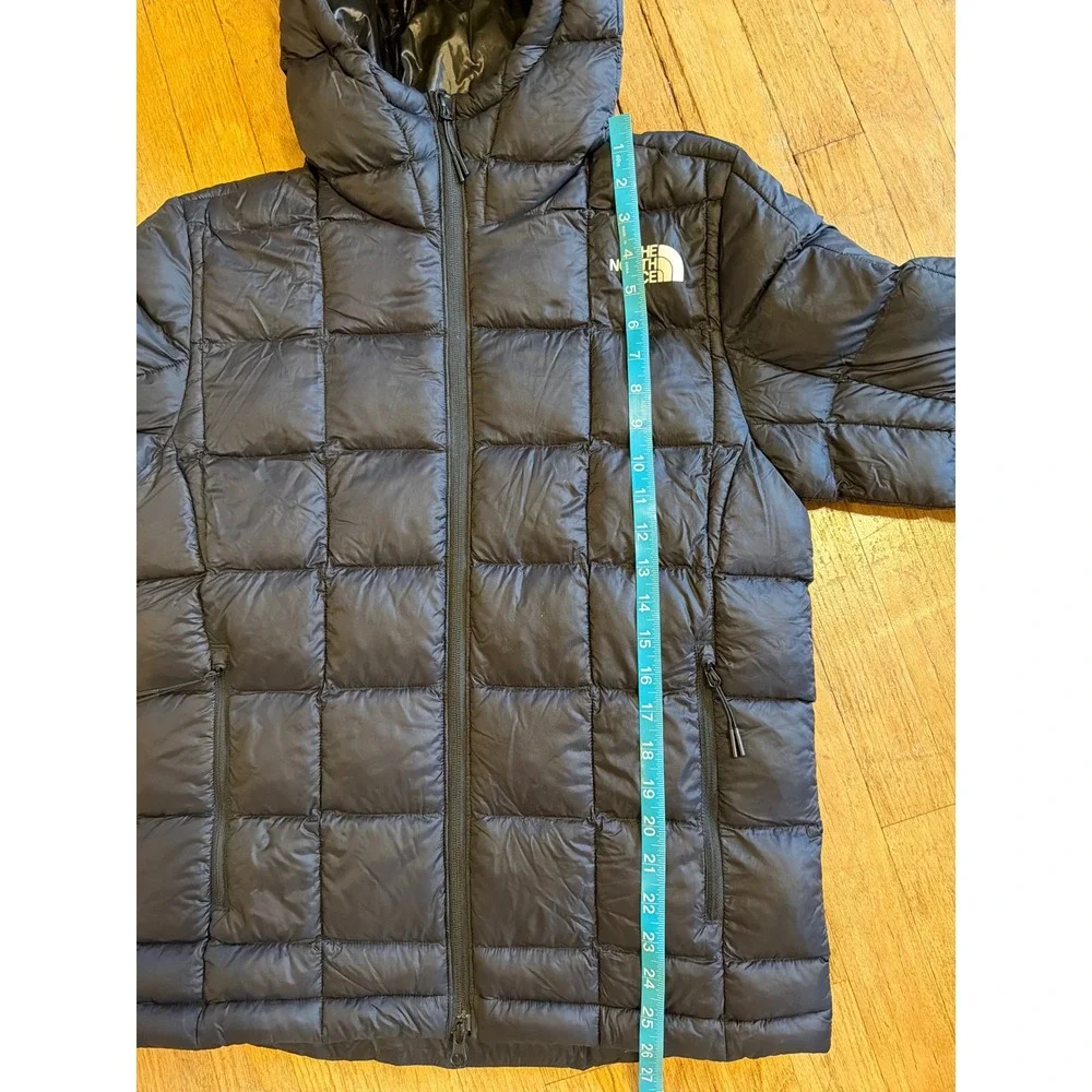 The North Face Mens ThermoBall Eco Hoodie Black Puffer Jacket Small FLAW